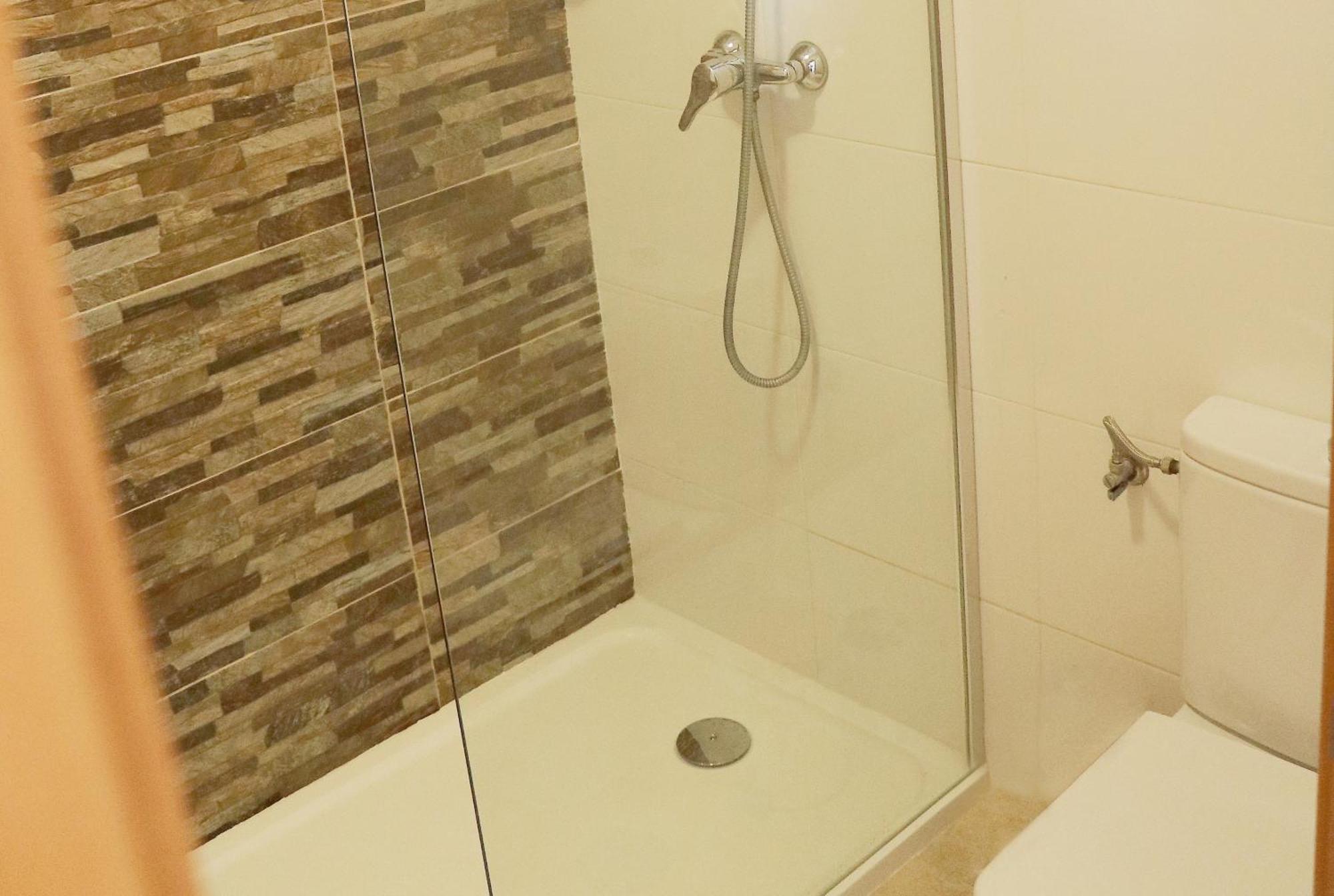 3 Bedroom Apartment With Indoor Pool Central Lagos Extérieur photo